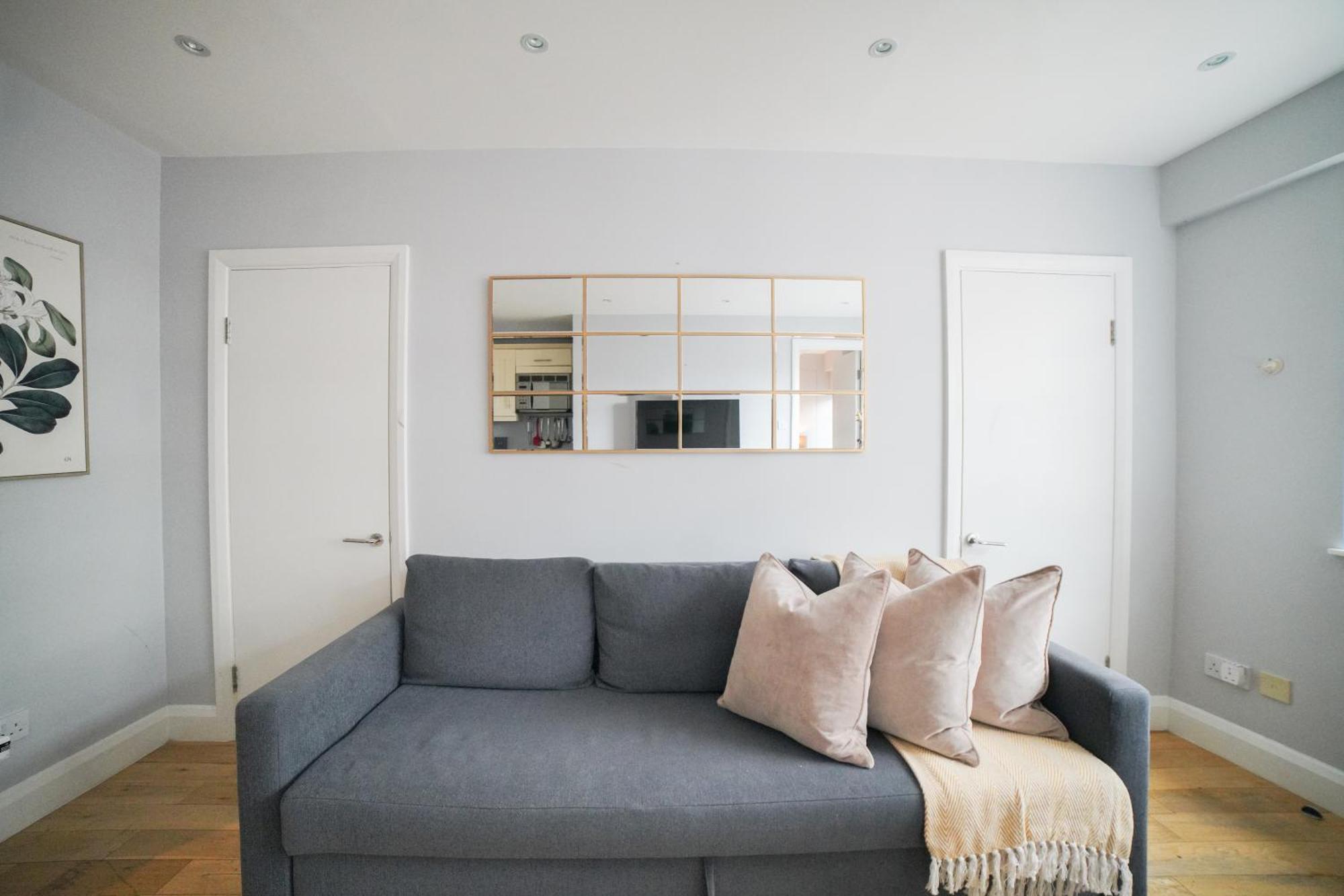 לונדון Art-Deco Apartment In Very Popular Chelsea Area מראה חיצוני תמונה