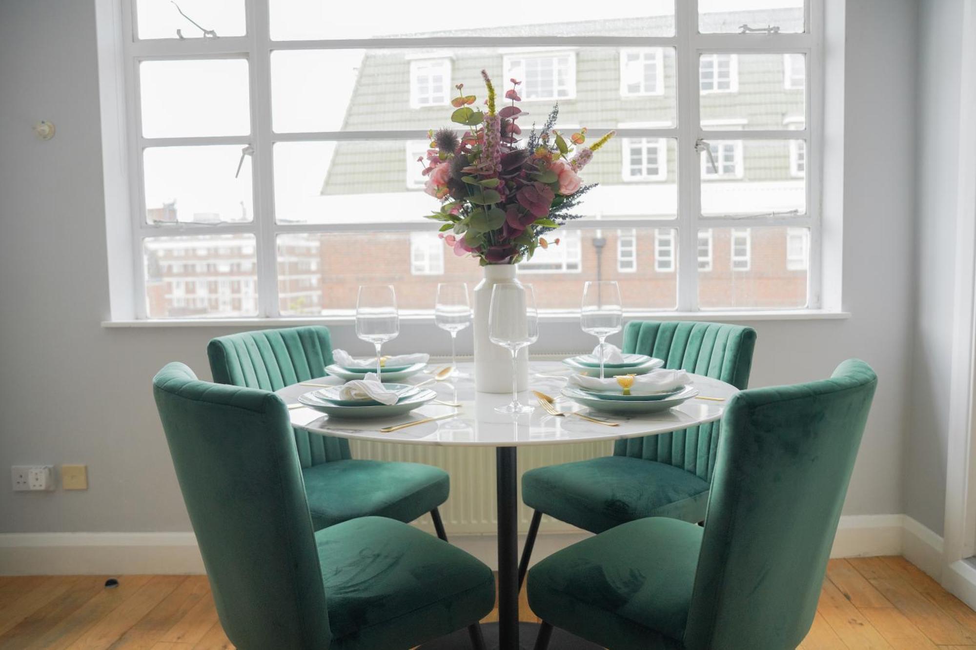 לונדון Art-Deco Apartment In Very Popular Chelsea Area מראה חיצוני תמונה