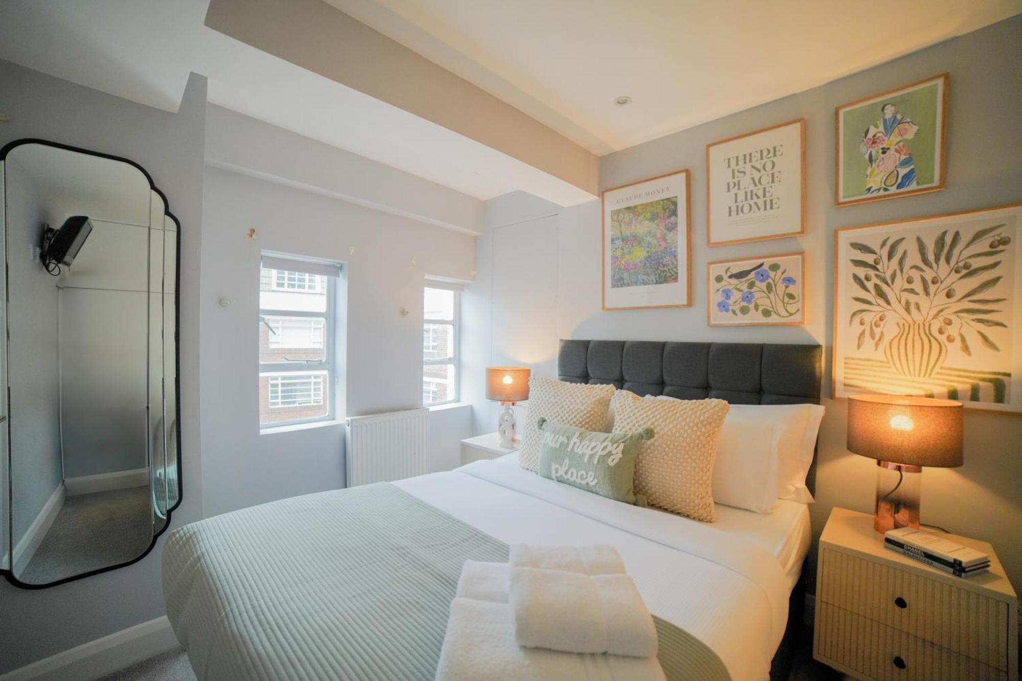 לונדון Art-Deco Apartment In Very Popular Chelsea Area מראה חיצוני תמונה