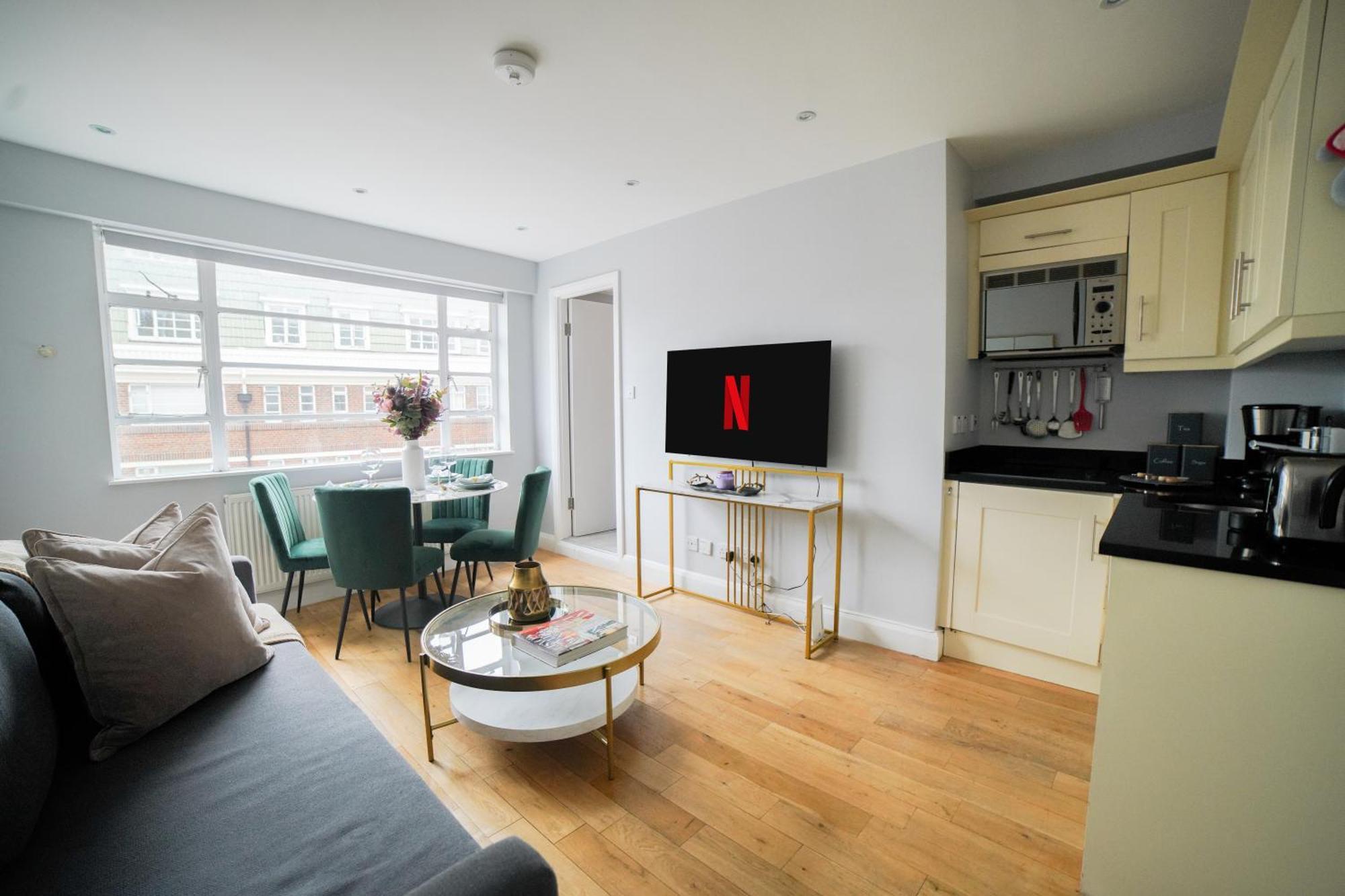 לונדון Art-Deco Apartment In Very Popular Chelsea Area מראה חיצוני תמונה